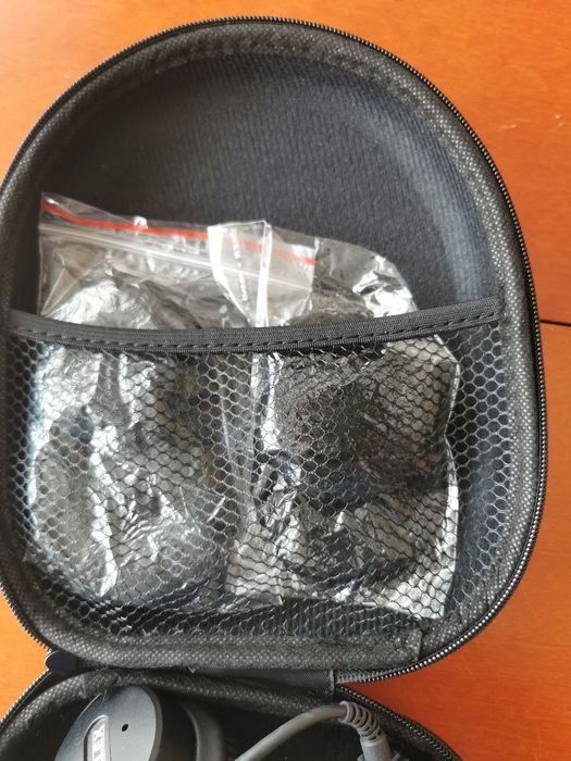 Słuchawki Telex Airman 850 ANR że złączem LNR5