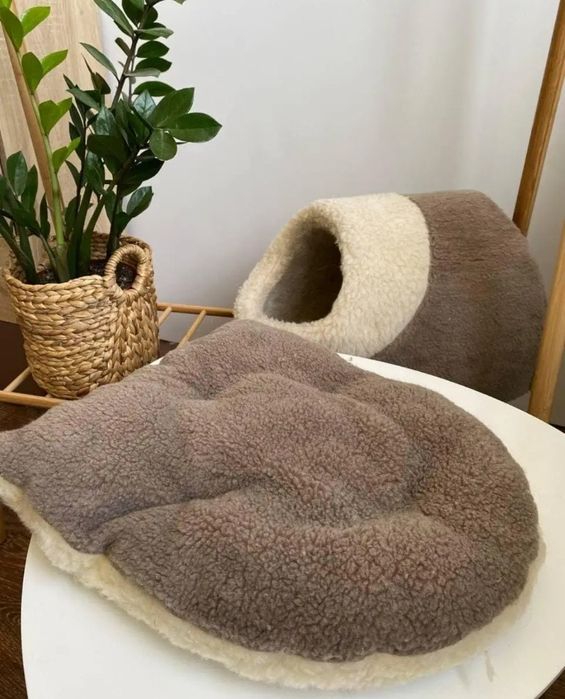 Лежак,хатка,домік для кота,собаки,вухастика