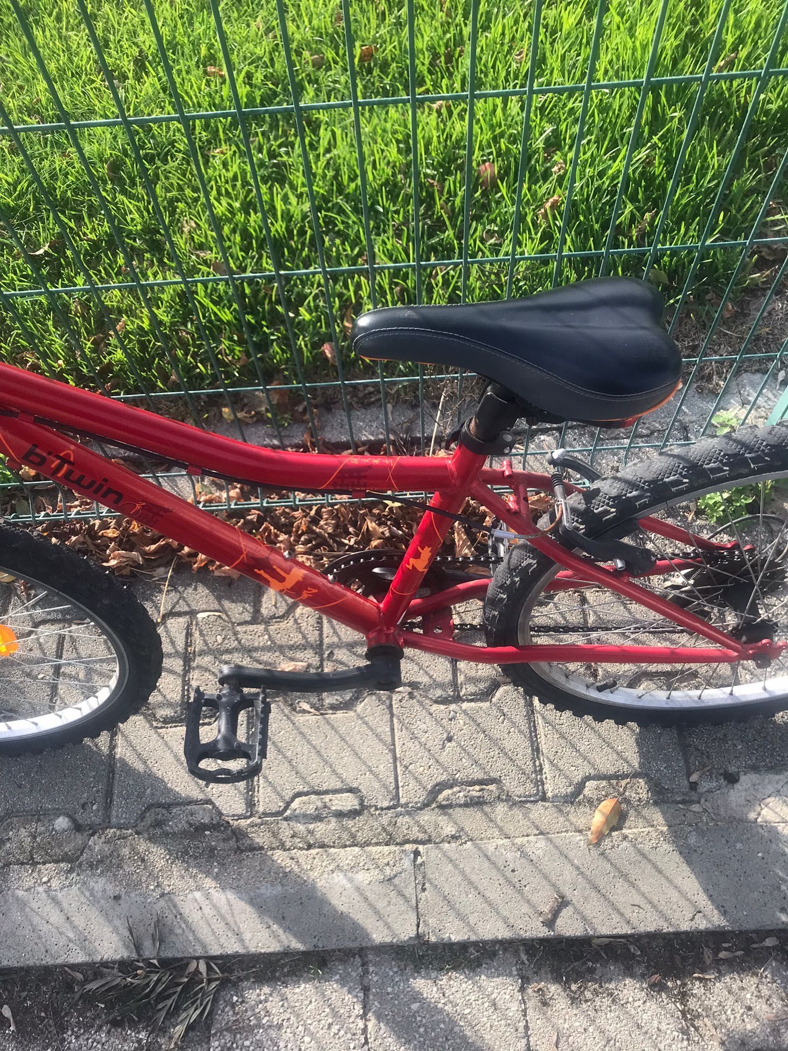 Bicicleta Criança BTWIN roda 24