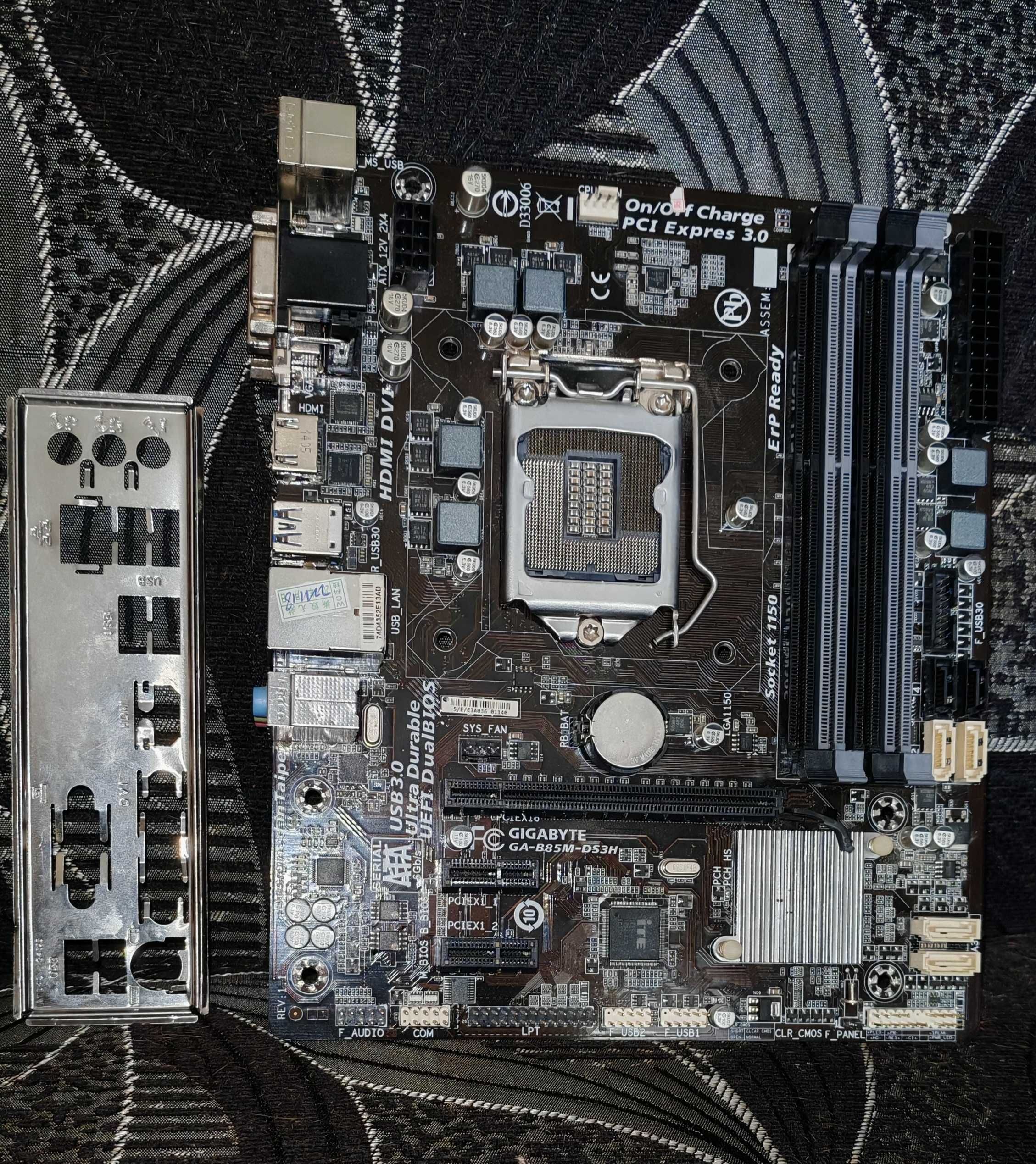 Материнская плата Gigabyte B85M-DS3H Socket 1150