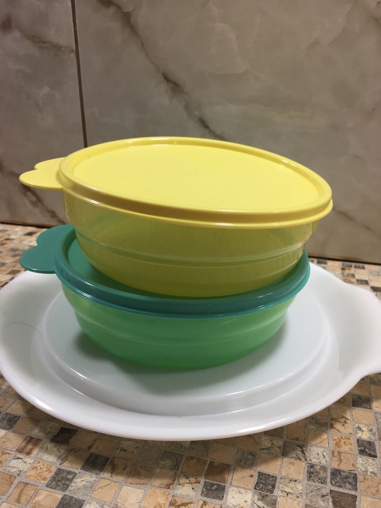 Tupperware нова