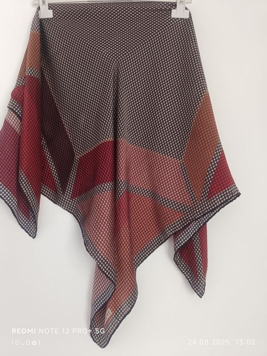 Хустка Armine 100% шовк