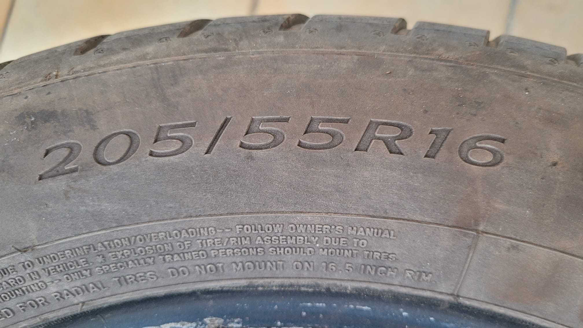 Opony  205/55 R16 Dunlop Sport BluResponse 2019