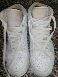 Tenis nike Jordan