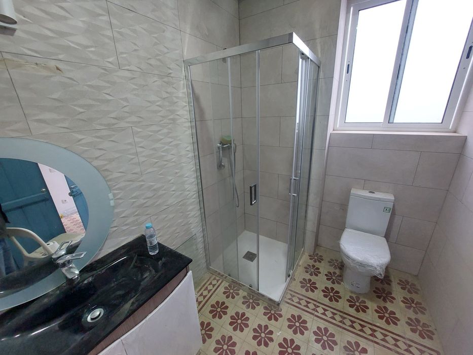 Moradia V2 - Bx Faro