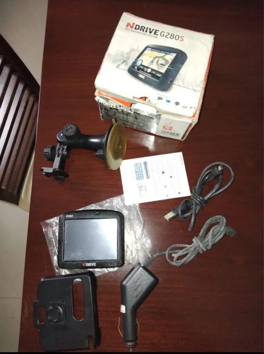 GPS NDrive 280 ( inclui todos os acessorios)