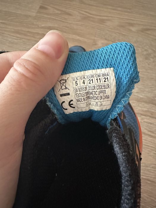 Кросівки skechers