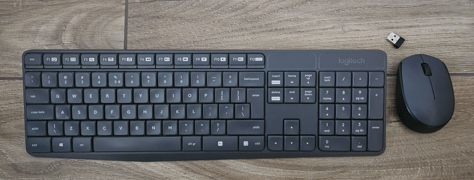 Klawiatura i mysz Logitech MK235