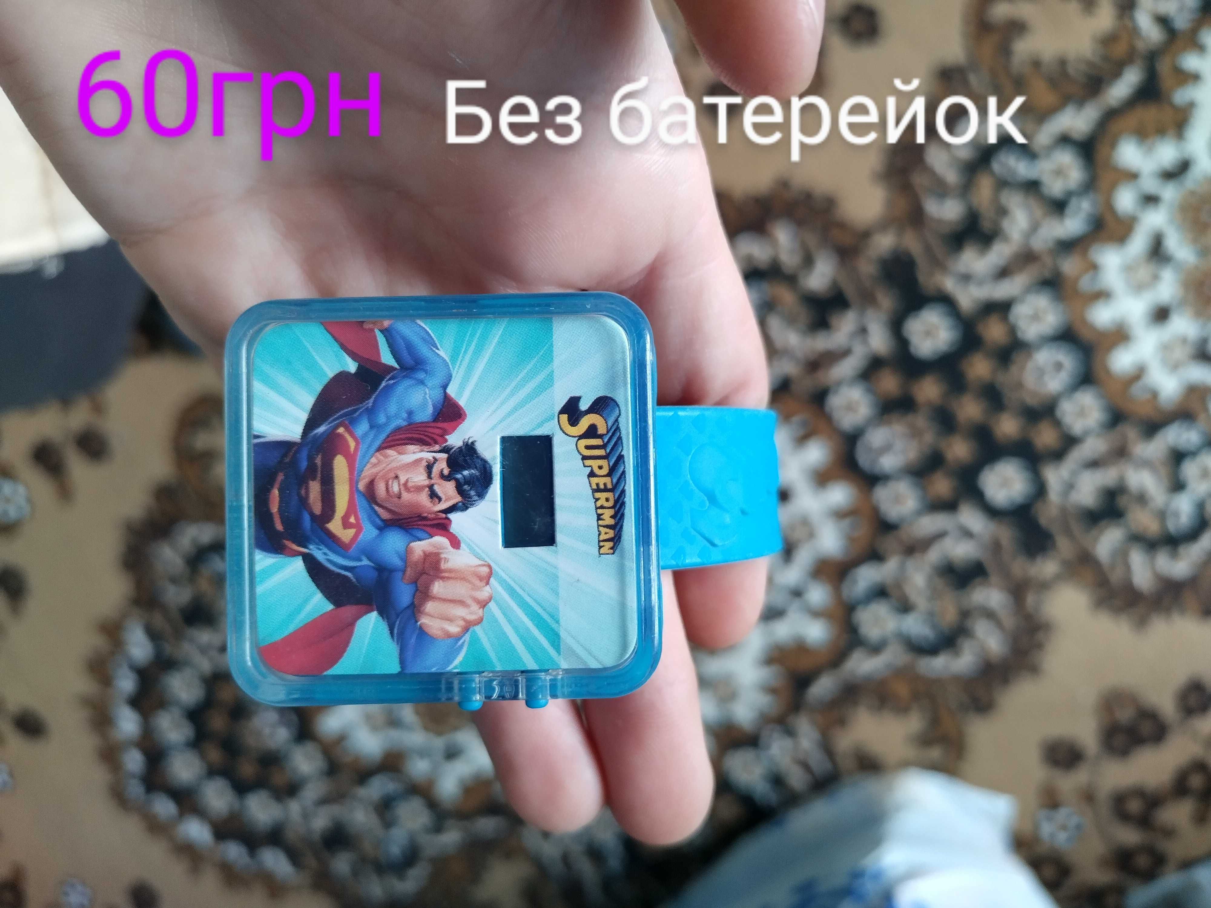 Дитячі іграшки різні