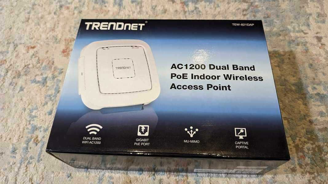 Vendo Access Point PoE Trendnet Tew-821dap