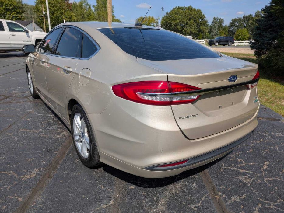 Ford Fusion SE      2018