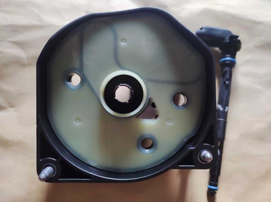 Citroen Peugeot 9809757980 орігинал корпус паливного фільтру новий