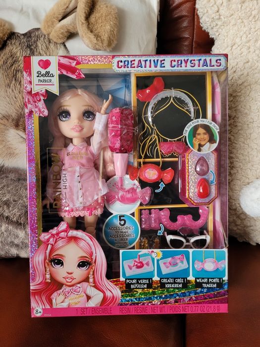 Rainbow High Crystals Creative Bella Parker