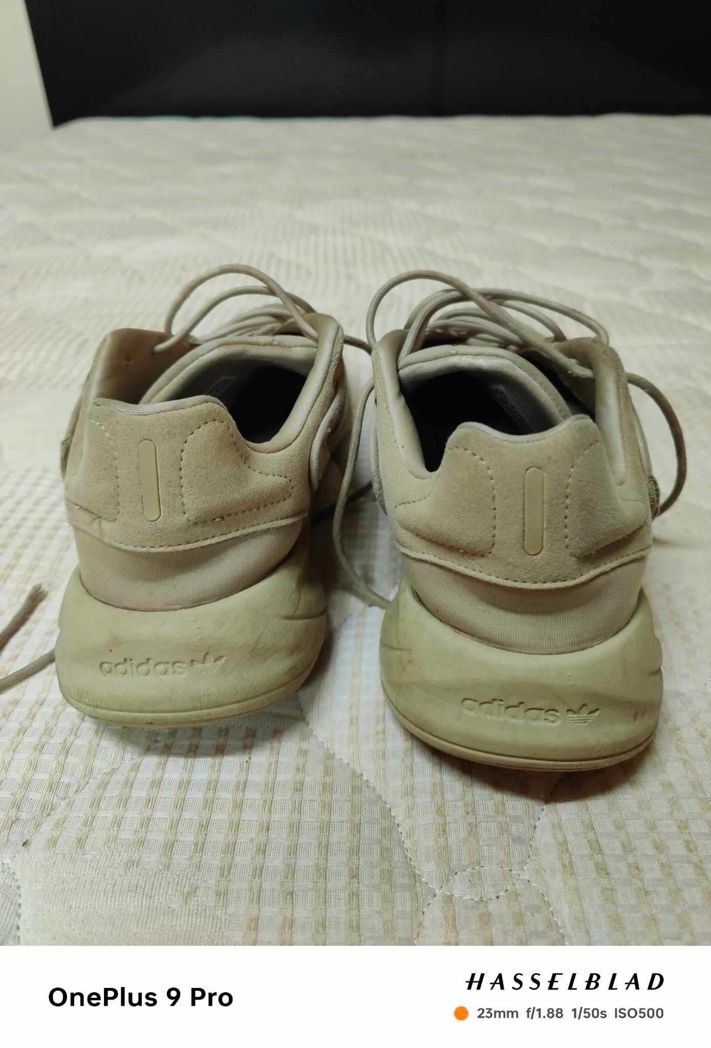Tênis Adidas Ozelia tam. 42 em muito bom estado