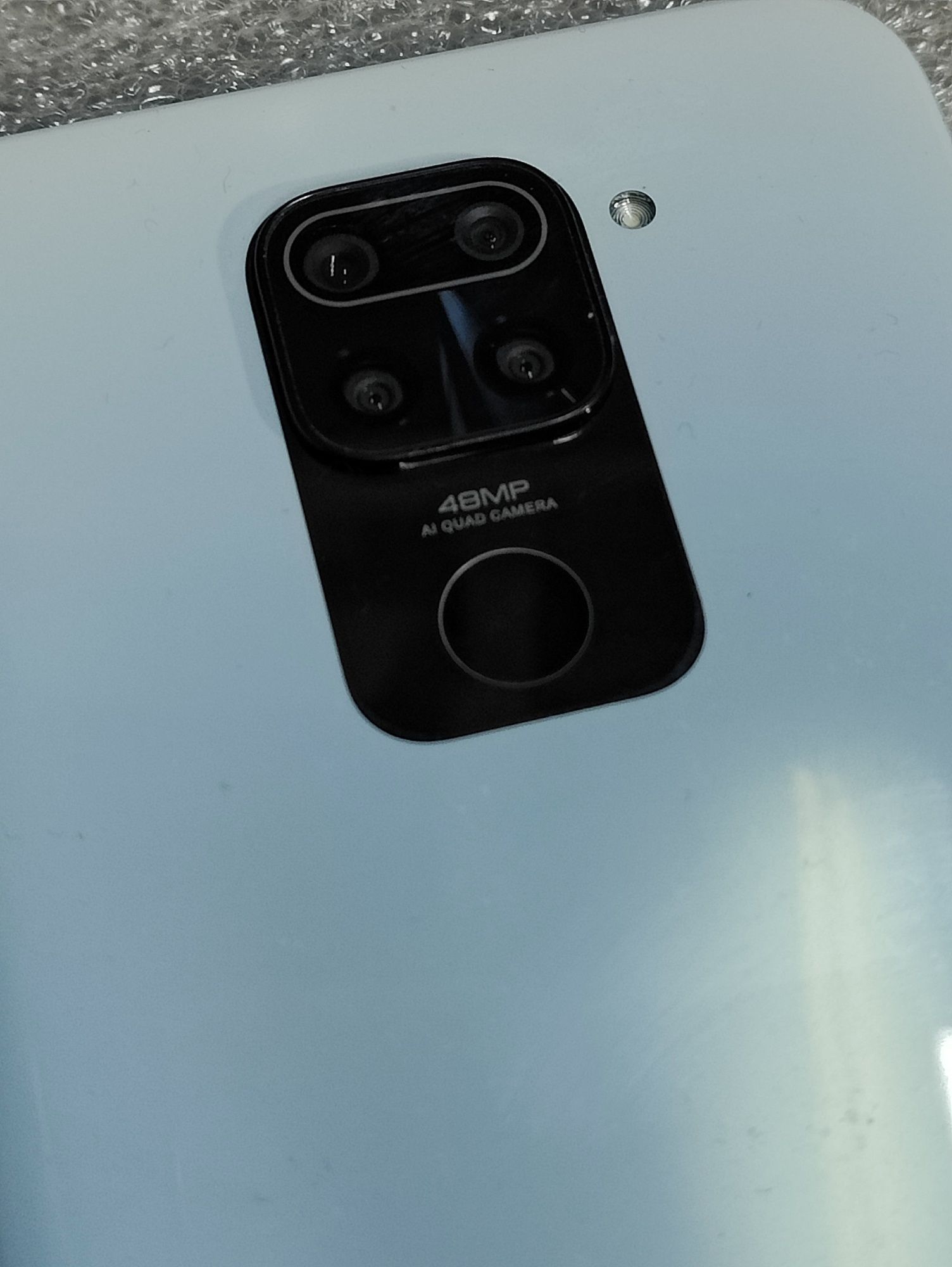 Продам телефон Xiaomi Redmi Note 9