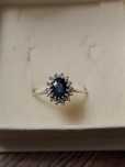 OKAZJA Złoty pierscionek z szafirem 1ct i diamentami 0.15 ct