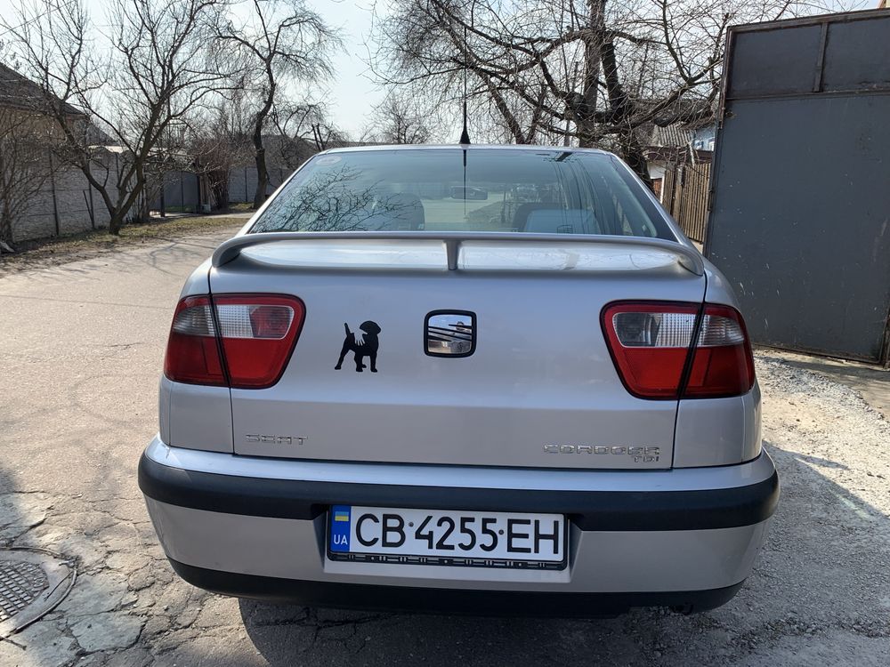 Продам авто Seat Cordoba 2001