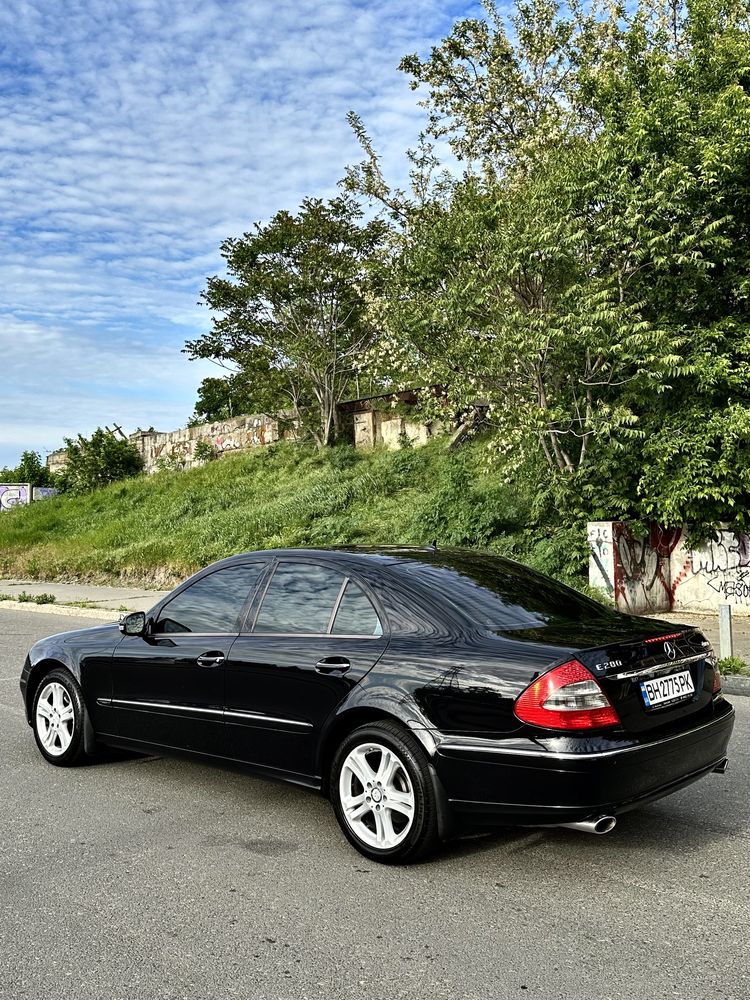 Mercedes Benz  W211 E 280 4MATIC Avantgarde