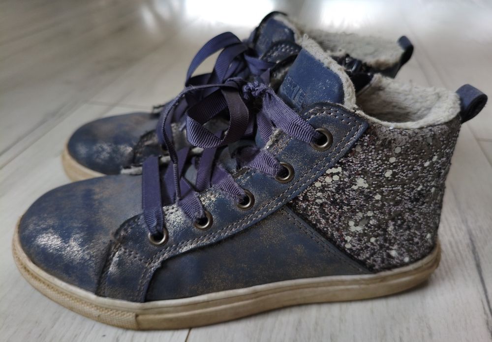 Buty dla dziewczynki r.33