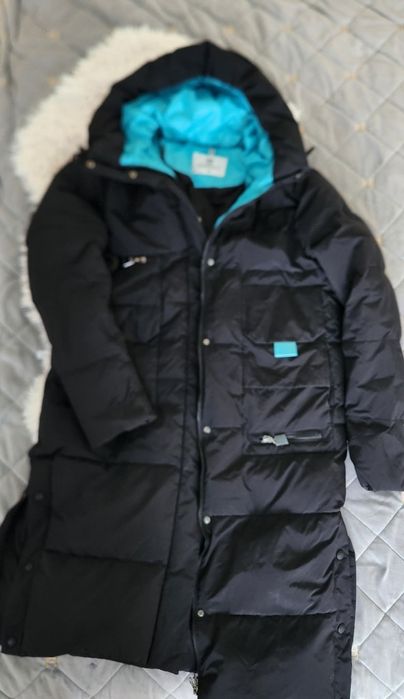 Зимова подовжена куртка стан нової зручна тепла без дефектів