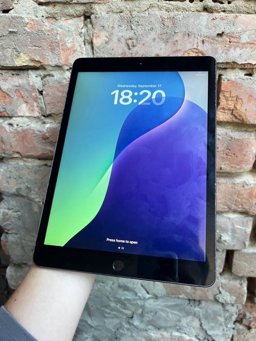 ipad 7 32gb WI-FI