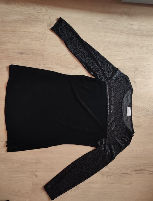 Czarna krótka sukienka tunika aksamitna