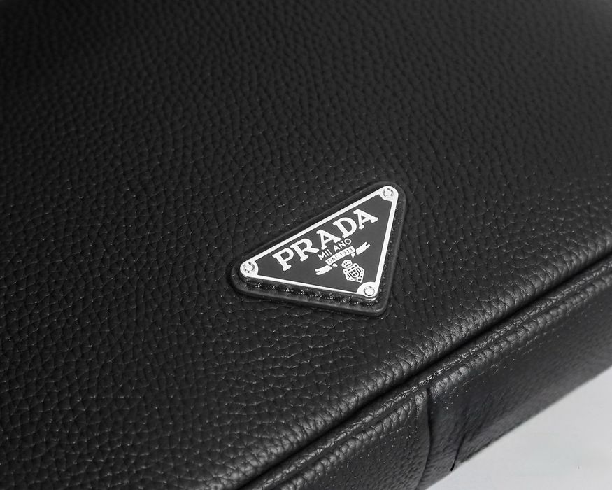 Сумка Prada шкіряна чоловіча чорна Прада барсетка кожа