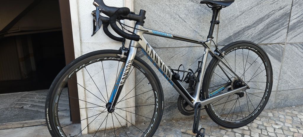Canyon Endurace CF 9 - Fulcrum Quattro Carbon - Full ULTEGRA