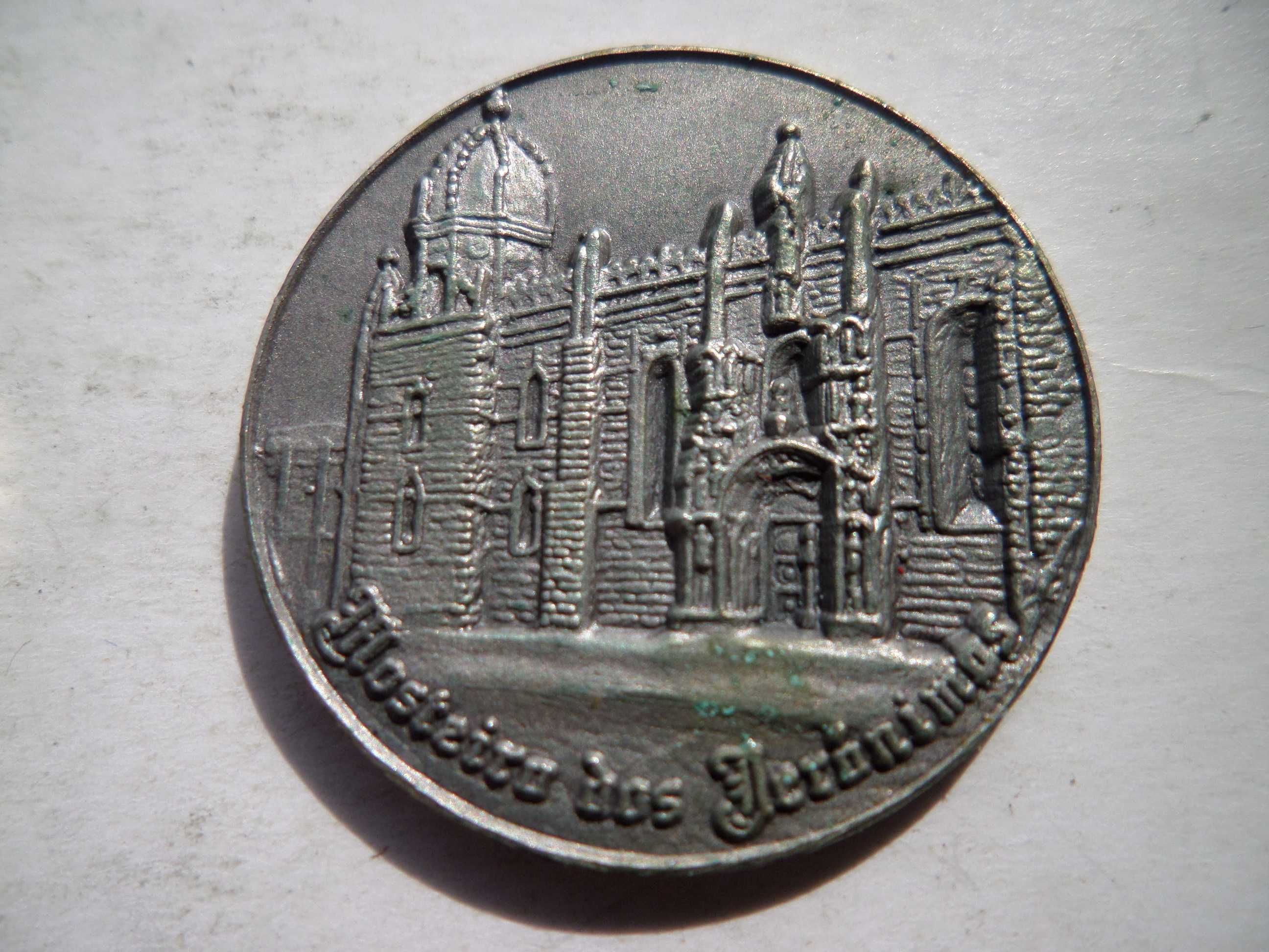 Medalha 'Mosteiro dos Jerónimos' com resumo Histórico