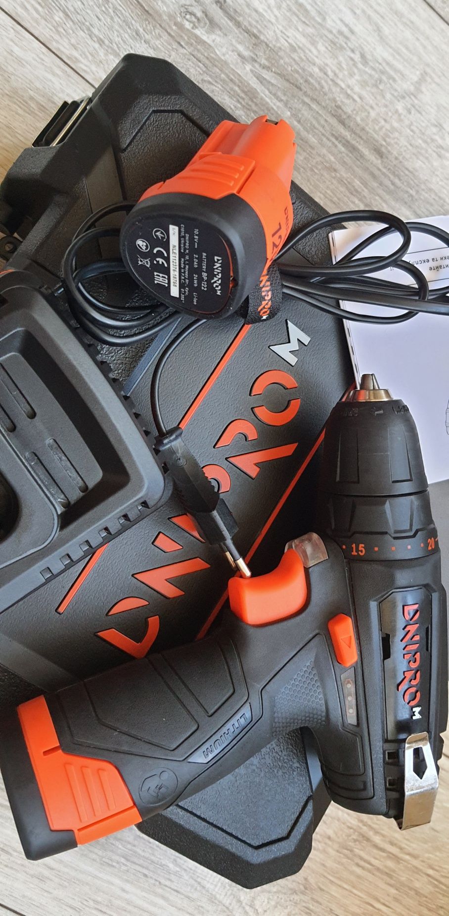Продам дрель шуруповерт Dnipro-M CD-12CX Compact .