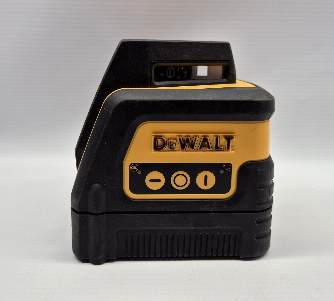 Laser krzyżowy DEWALT DW0811, Komis Jasło Czackiego