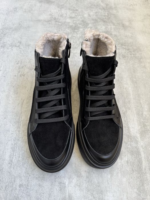 Зимові хайтопи кросівки натуральна шкіра замш