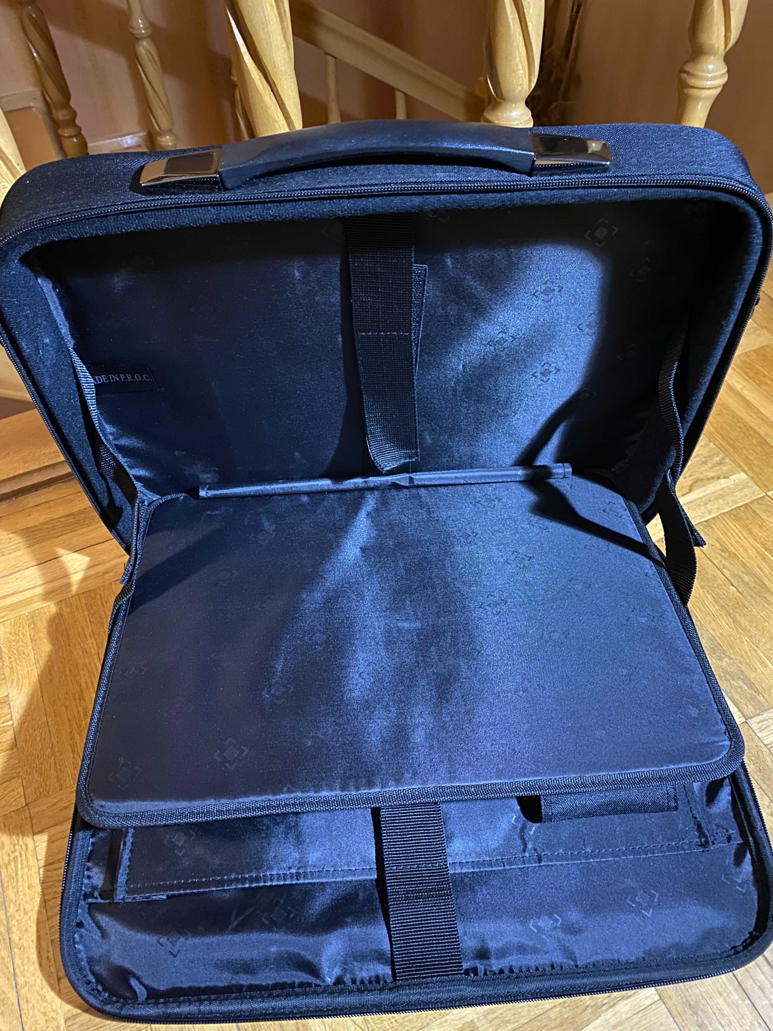 NOWA Torba na laptop PATACO czarna