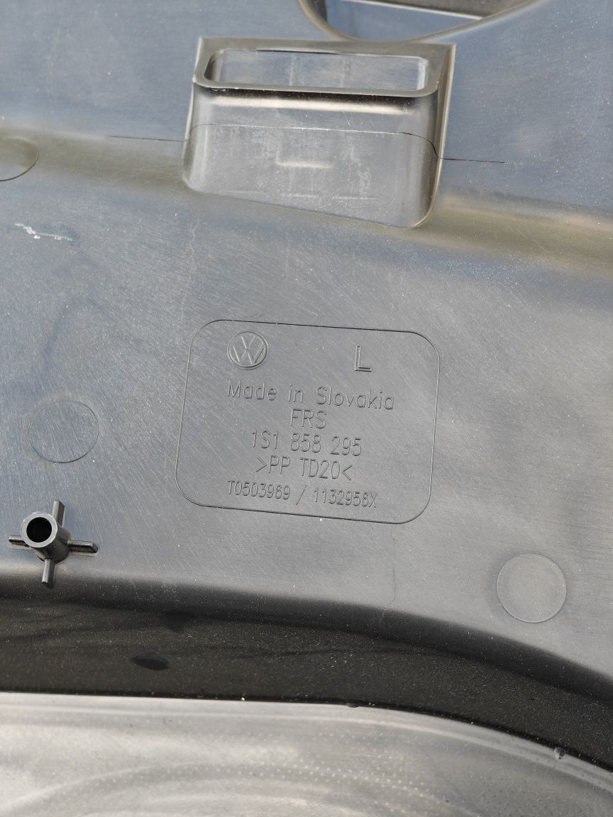 Deska rozdzielcza konsola citigo Volkswagen UP lift