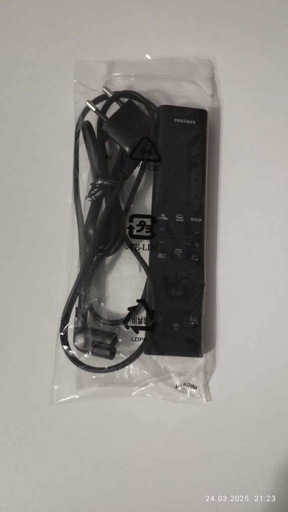 Oryginalny Pilot tv SMART CONTROL Samsung + gratis przewód 

BN59-0135