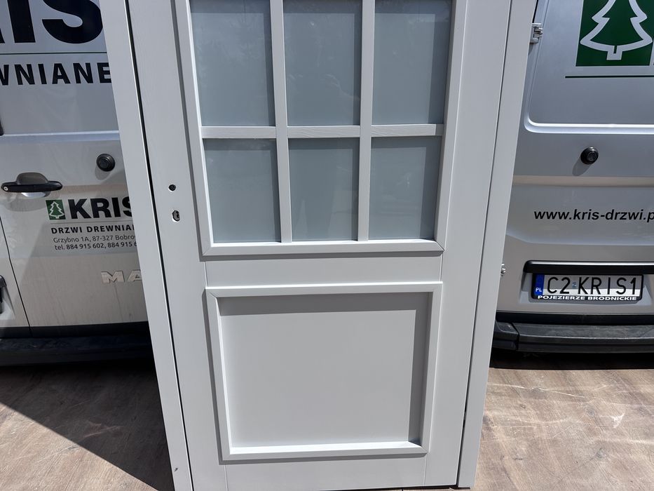 Drzwi zewnętrzne drewniane Na wymiar wejściowe dostawa i montaż Polska