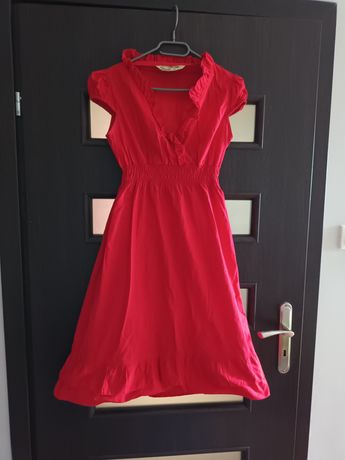 Sukienka elegancka czerwona S