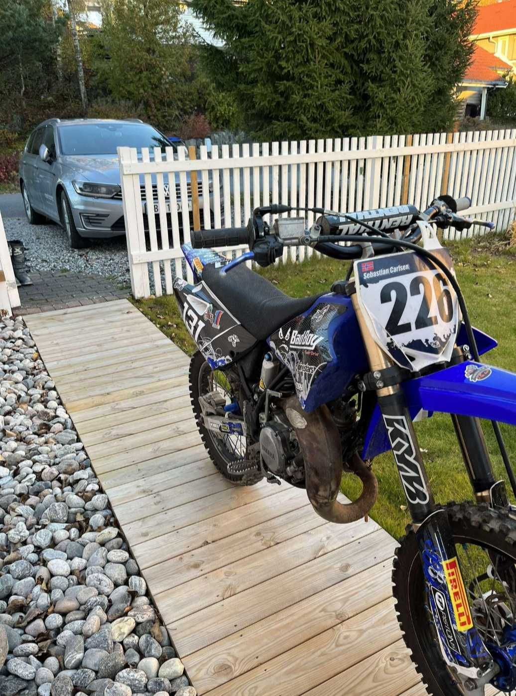 Cross Yamaha YZ 85  Bardzo Dobry Stan