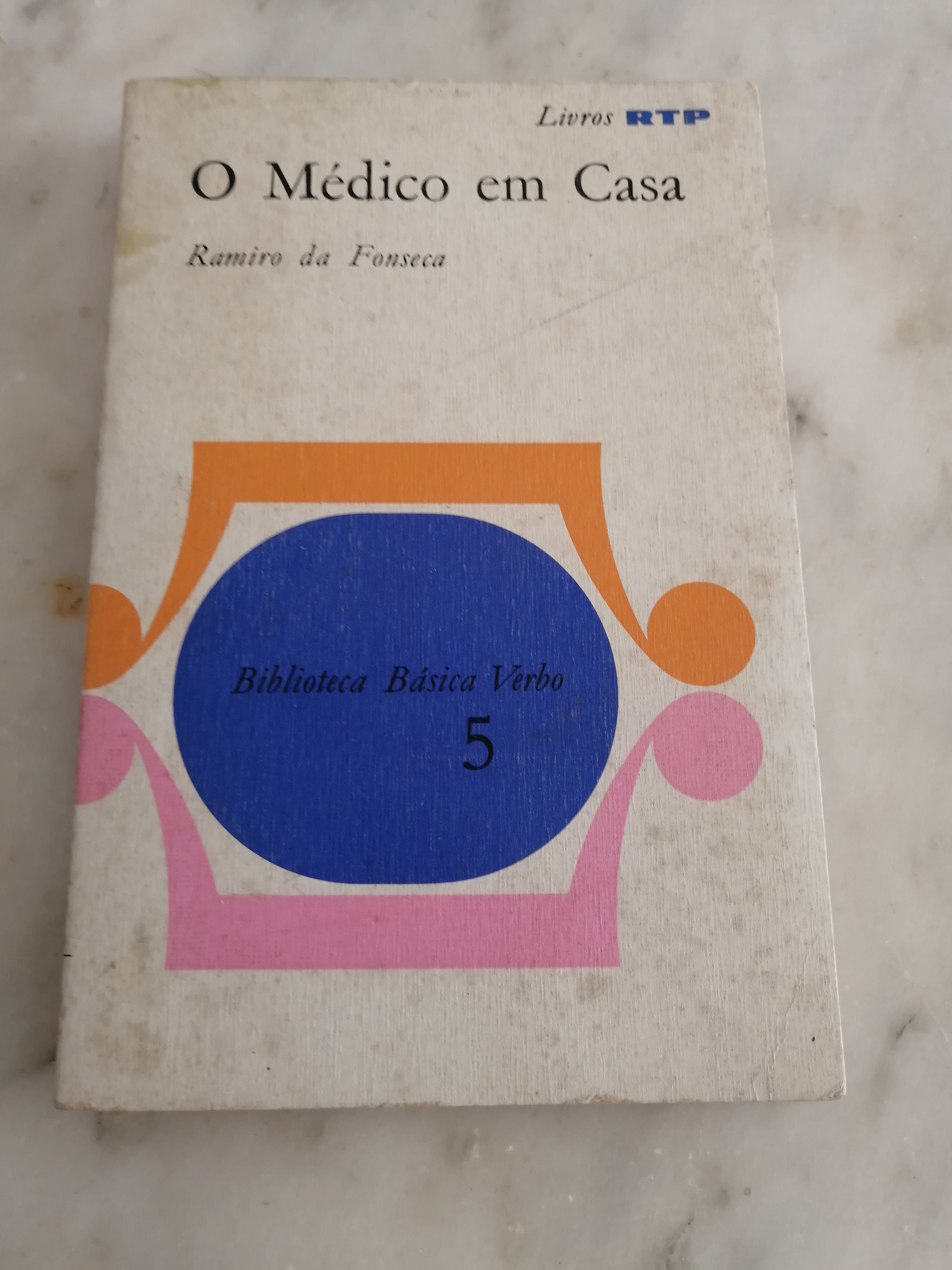 conjunto de 2 livros em bom estado