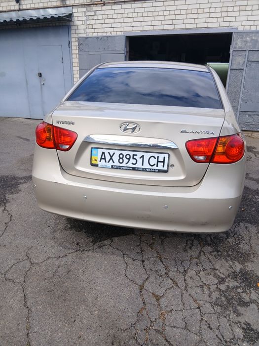 Продам хюндай элантру 2010 год Владею авто  10 лет