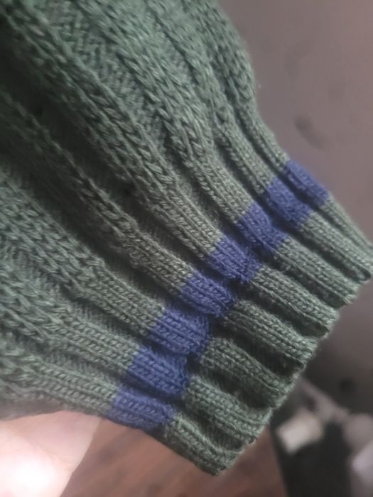 Sweter męski  szer.pod paszką 58cm.dl.65cm.