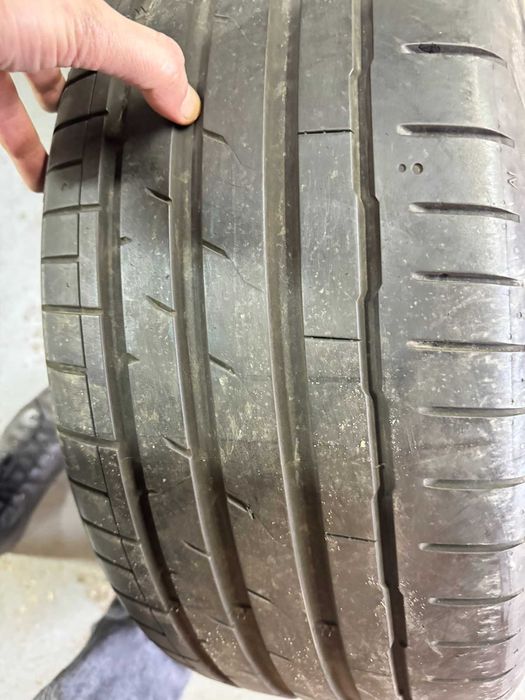 255 45 19 Hankook Ventus S1 EVO3 шини літні