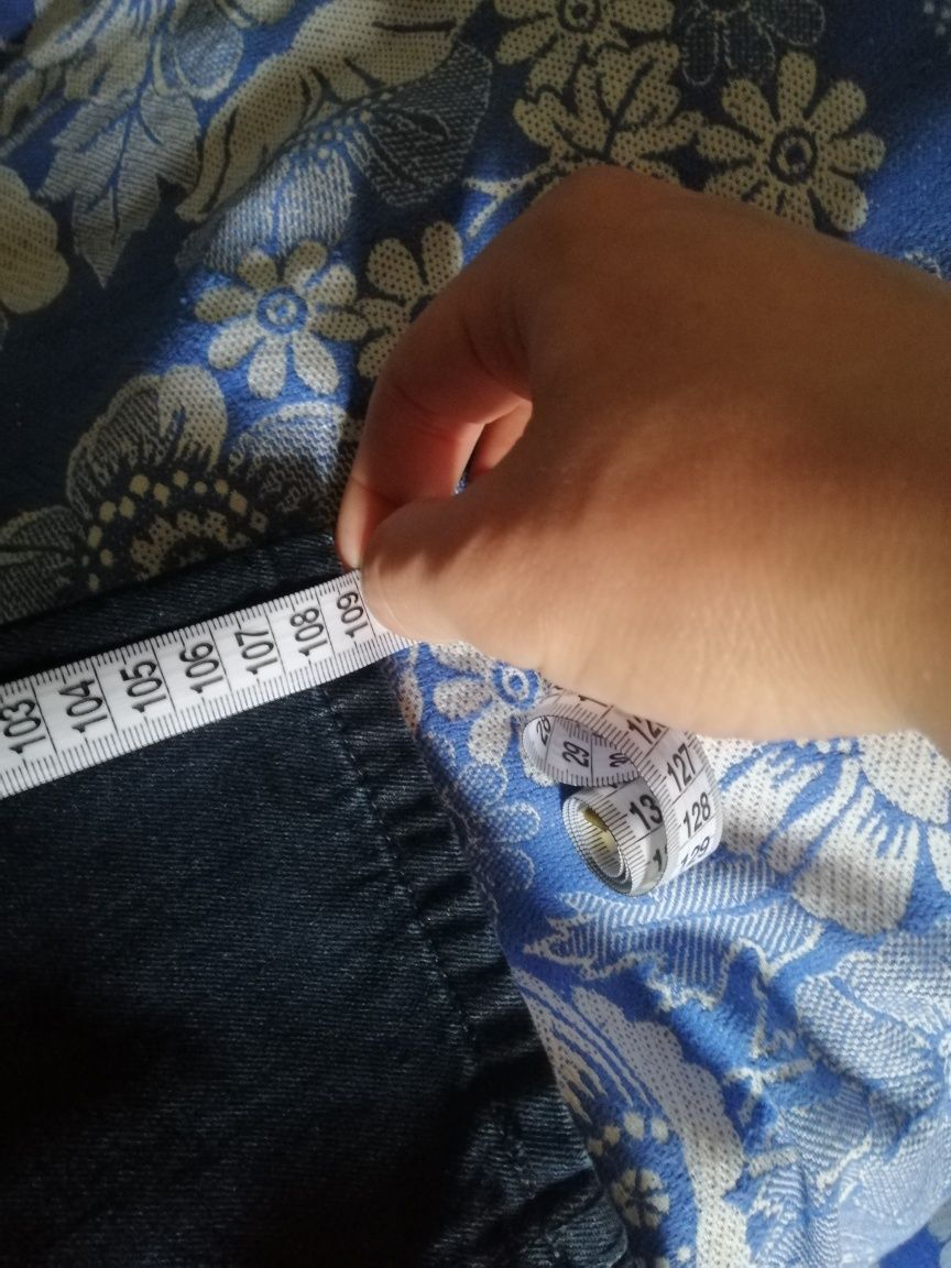 Джинсы Calvin Klein