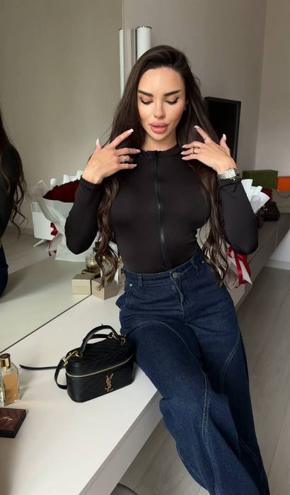 Боді жіноче. Боді базове чорне.  Чорне боді з блискавкою