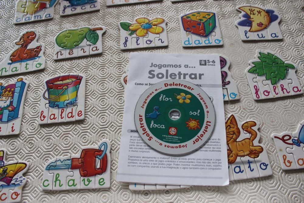 Jogo "Soletrar" vmos jogar aprender