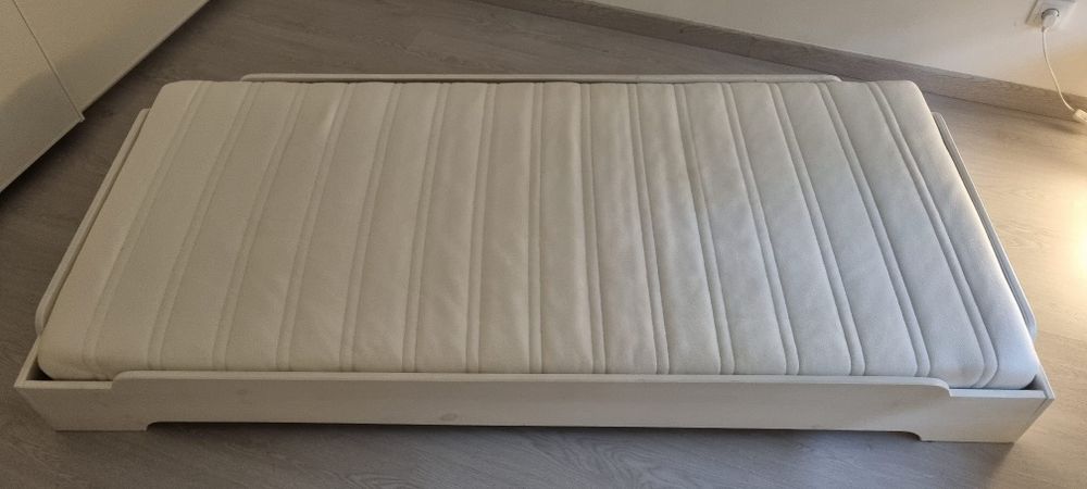 Cama c/Colchão 90x200