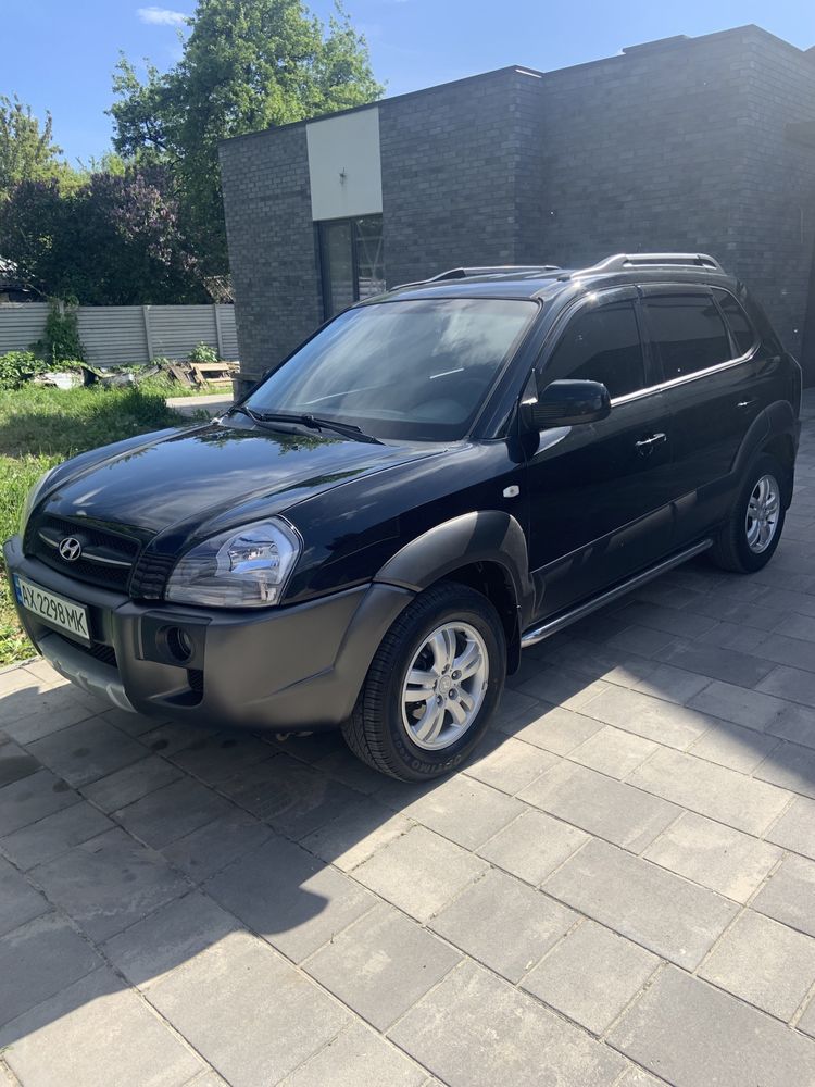 Продам Hyundai Tucson 2006