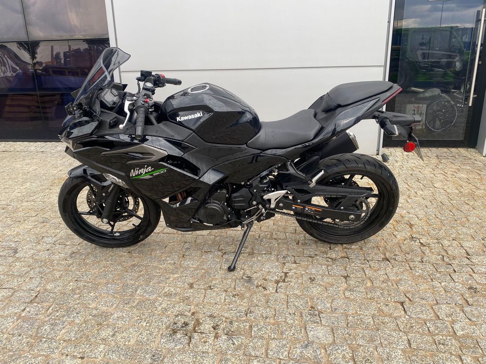Kawasaki Ninja 500 A2  uszkodzony silnik
