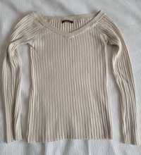 Elastyczny beżowy sweterek gina tricot m/l
Sweterek miły w dotyku, moż
