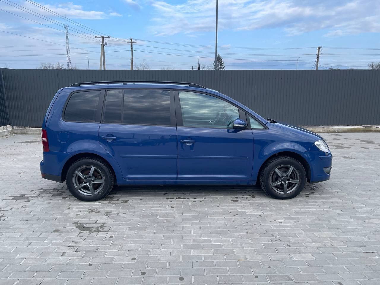 Volkswagen Touran 2010 2.0 Tdi